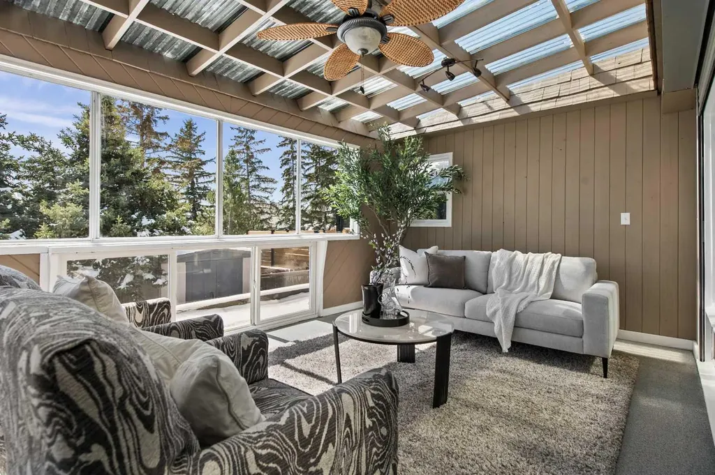 7715 67 Avenue NW Calgary AB T3B 4P2