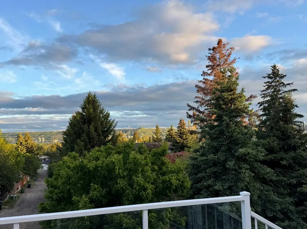 7715 67 Avenue NW Calgary AB T3B 4P2