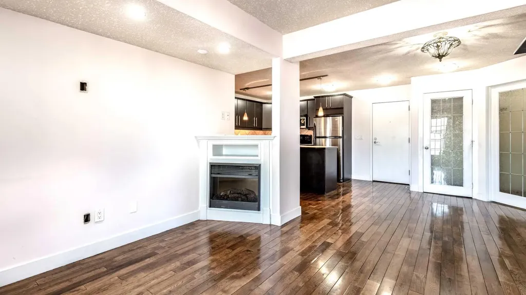 717 4a Street NE Calgary AB T2E 3W1