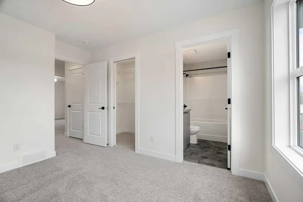 525 River Heights Drive Cochrane AB T4C 3E3