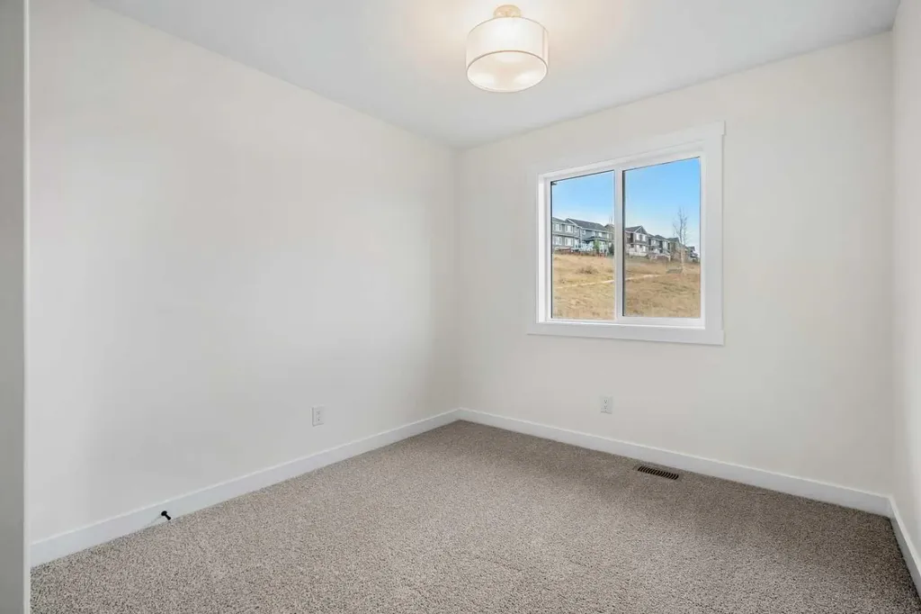 525 River Heights Drive Cochrane AB T4C 3E3