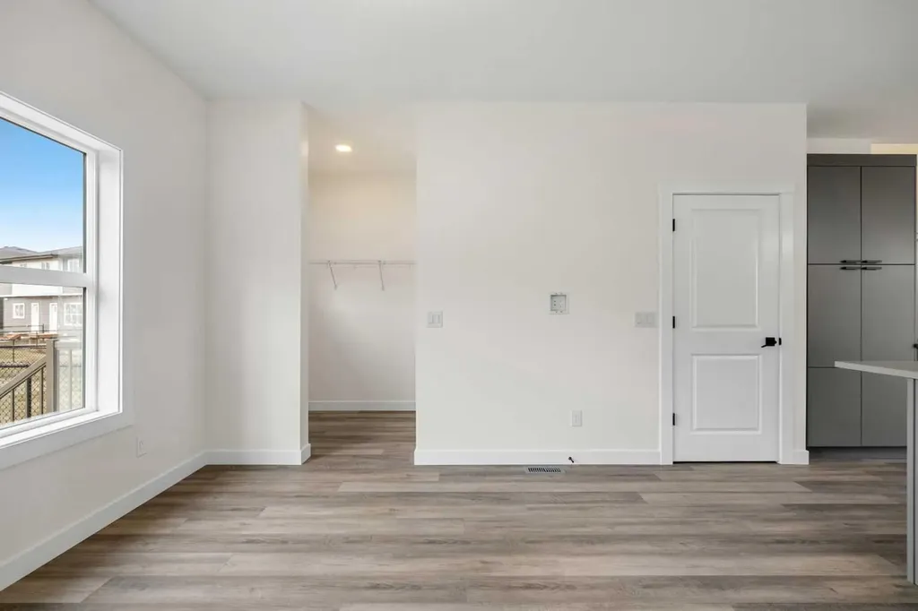 525 River Heights Drive Cochrane AB T4C 3E3