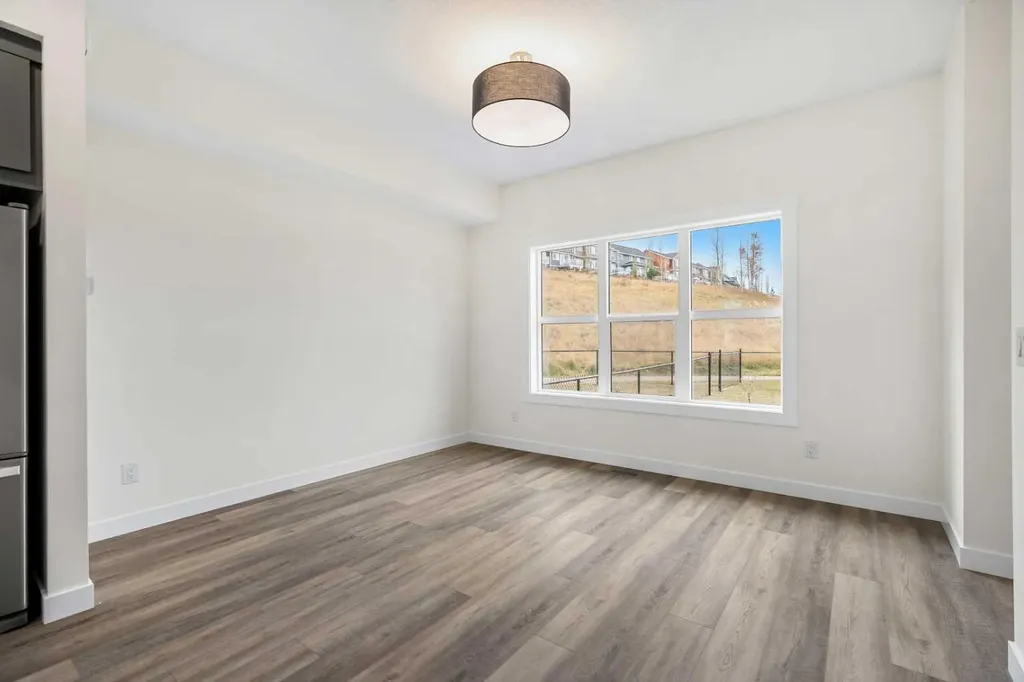 525 River Heights Drive Cochrane AB T4C 3E3