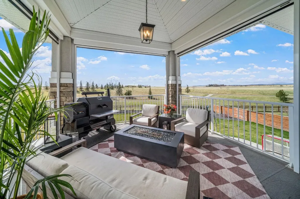 103 Brome Bend Rural Rocky View County AB T3Z0C7