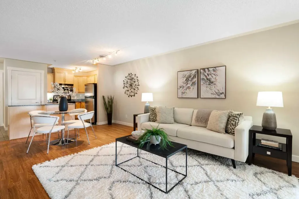 2233 34 Avenue SW Calgary AB T2T 6N2