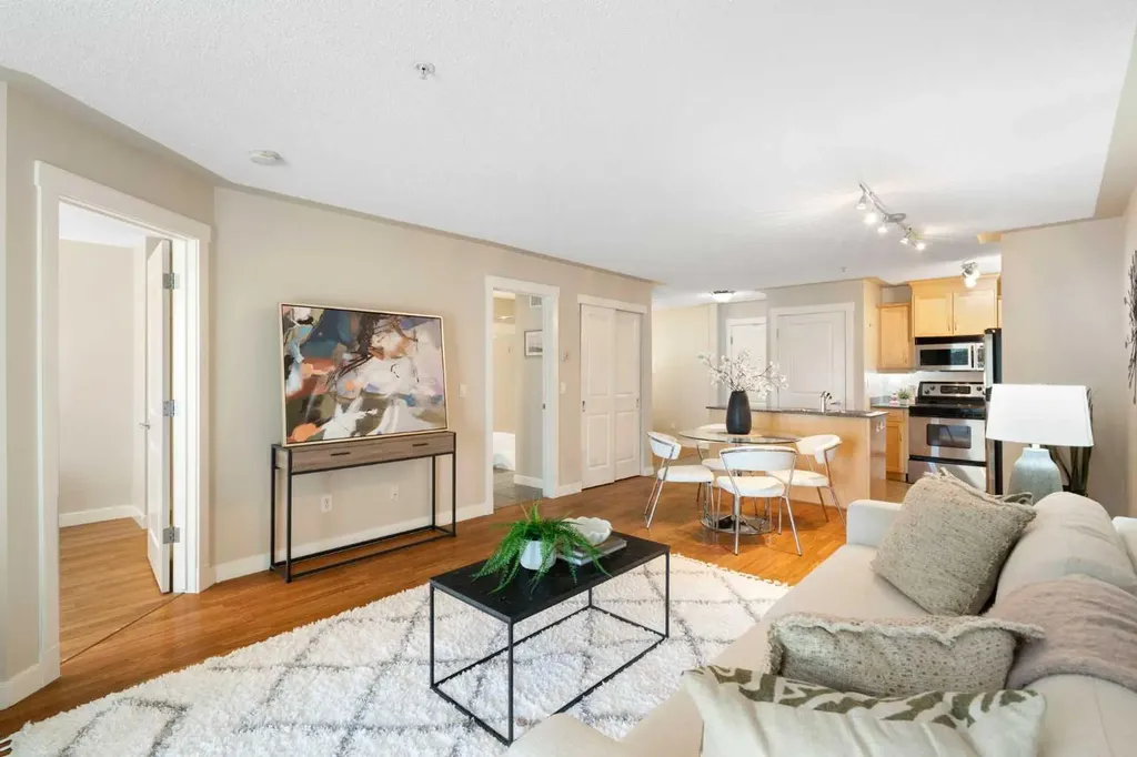 2233 34 Avenue SW Calgary AB T2T 6N2