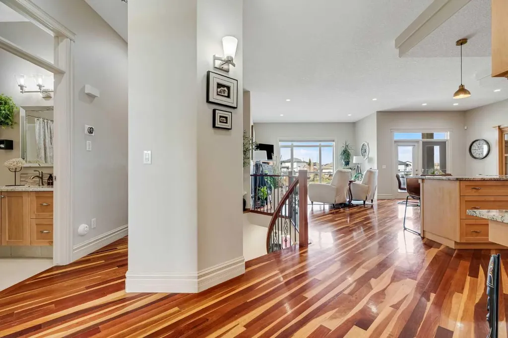 168 West Creek Landing Chestermere AB T1X 1R8