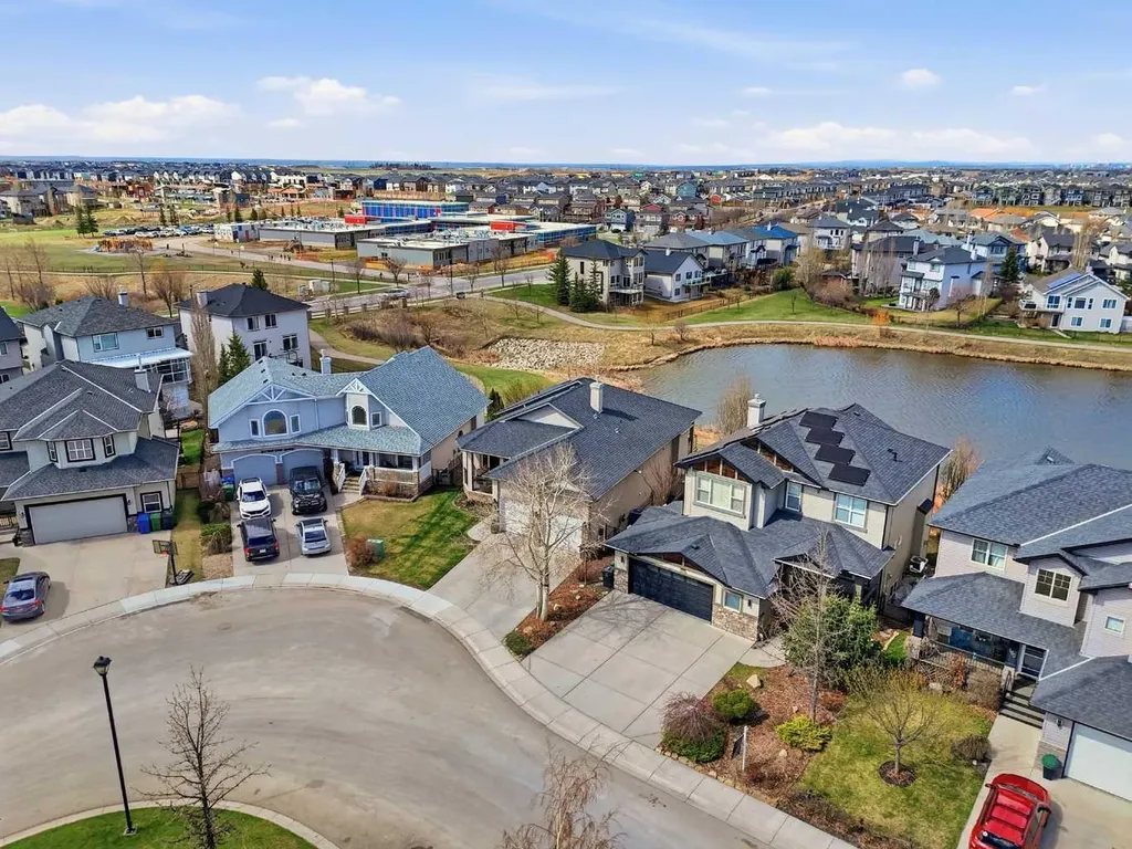 168 West Creek Landing Chestermere AB T1X 1R8