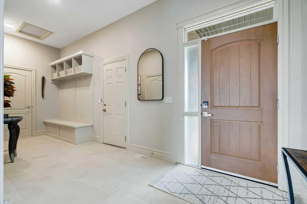 168 West Creek Landing Chestermere AB T1X 1R8