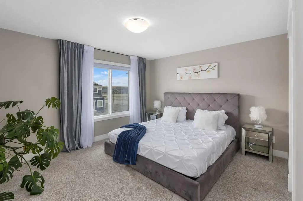 1595 Baywater Street SW Airdrie AB T4B 5K6