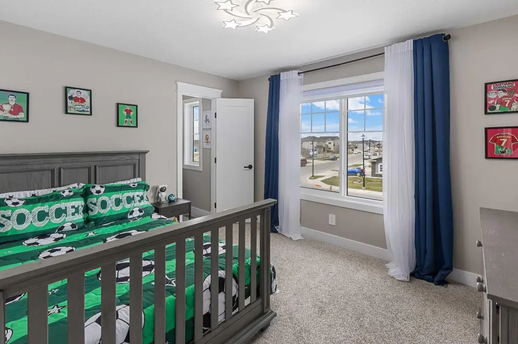 1595 Baywater Street SW Airdrie AB T4B 5K6