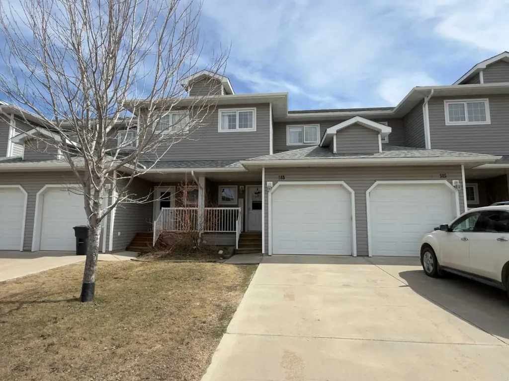 513 13 Street SE Slave Lake AB T0G2A3