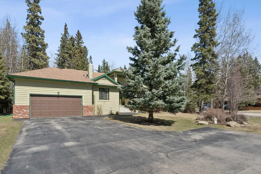 1 Manyhorses Bay Rural Rocky View County AB T3Z 1A1