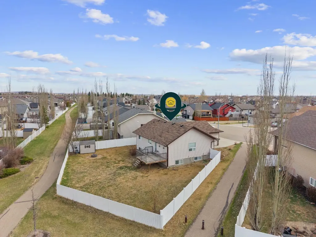 64 Isbister Close Red Deer AB T4R 0B9