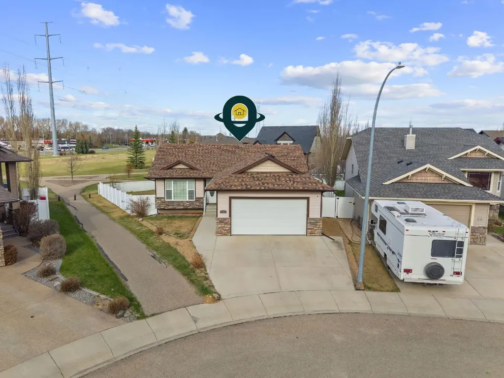 64 Isbister Close Red Deer AB T4R 0B9