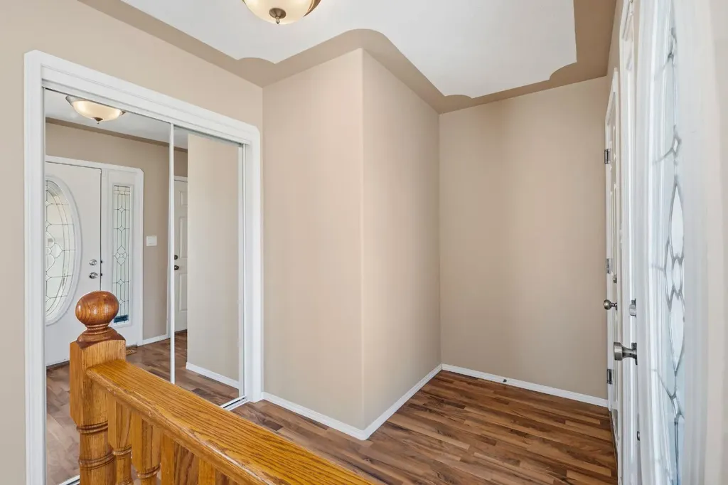 64 Isbister Close Red Deer AB T4R 0B9