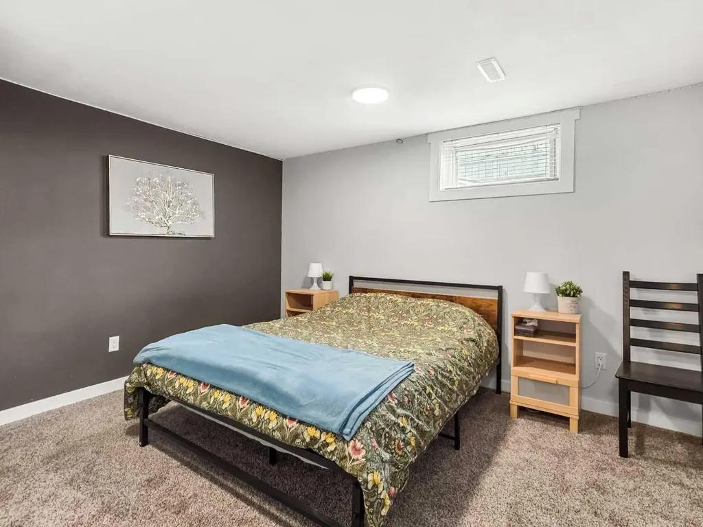 10833 99 Avenue Grande Cache AB T0E0Y0