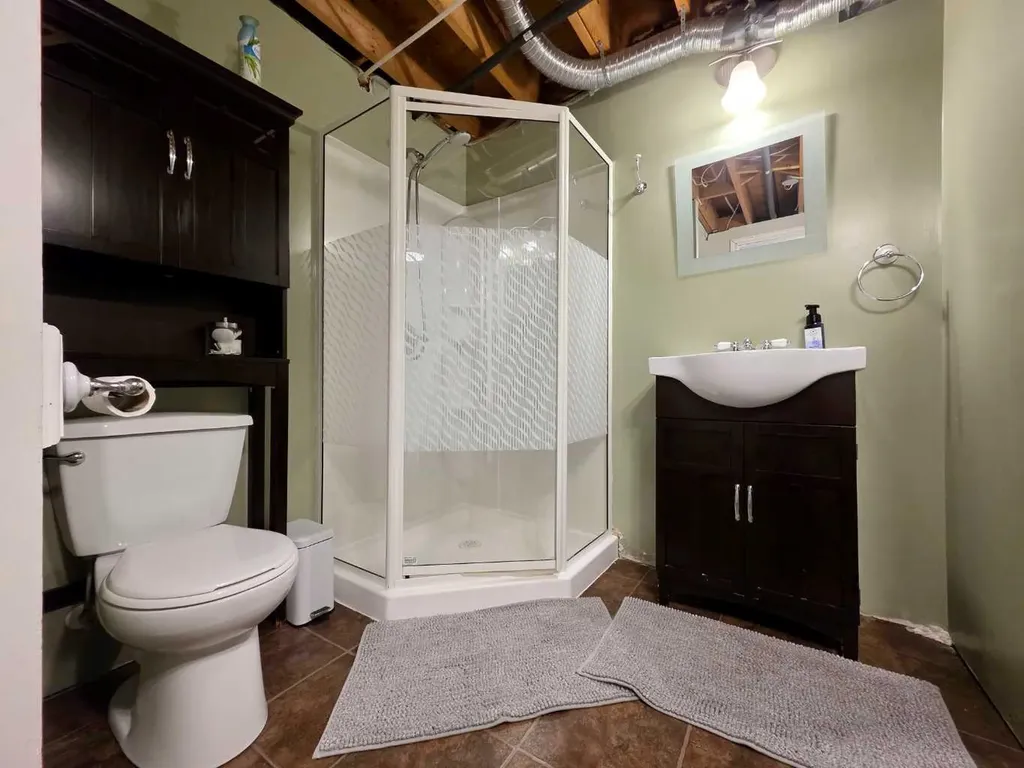 10833 99 Avenue Grande Cache AB T0E0Y0
