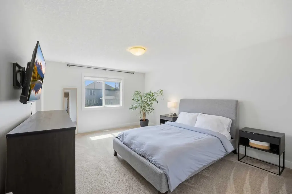 373 Sagewood Drive SW Airdrie AB T3G 0L1