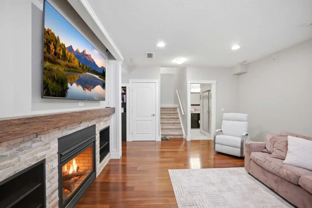 373 Sagewood Drive SW Airdrie AB T3G 0L1
