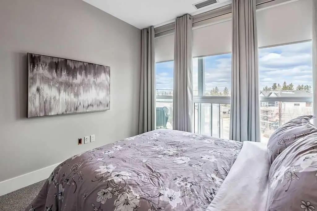 2505 17 Avenue SW Calgary AB T3E 7V3