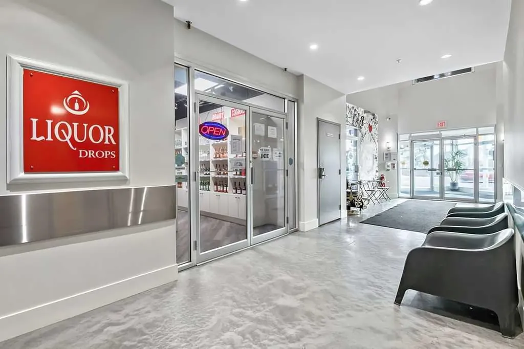 2505 17 Avenue SW Calgary AB T3E 7V3