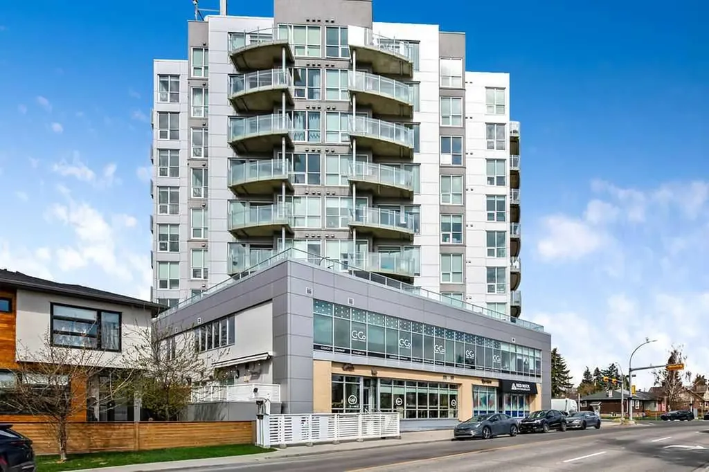 2505 17 Avenue SW Calgary AB T3E 7V3