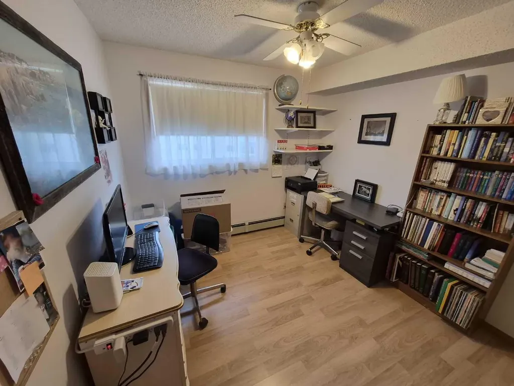 20 3 Street S Lethbridge AB T1J 4P1
