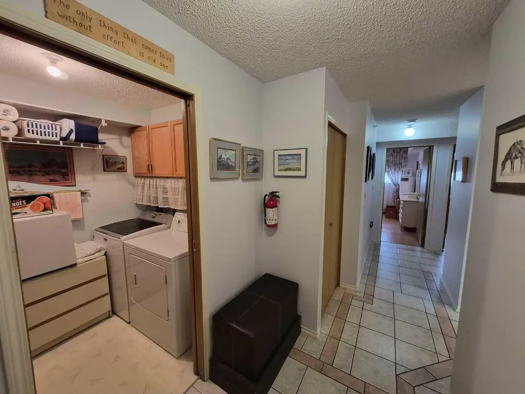 20 3 Street S Lethbridge AB T1J 4P1