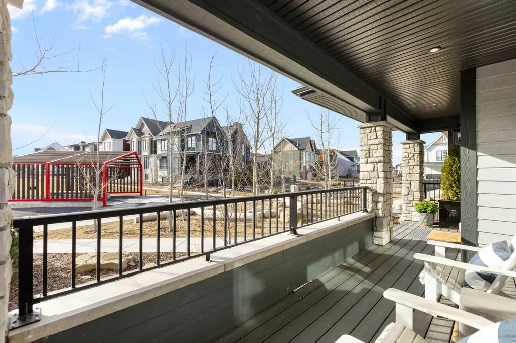 44 Alpine Common SW Calgary AB T2Y 0V3