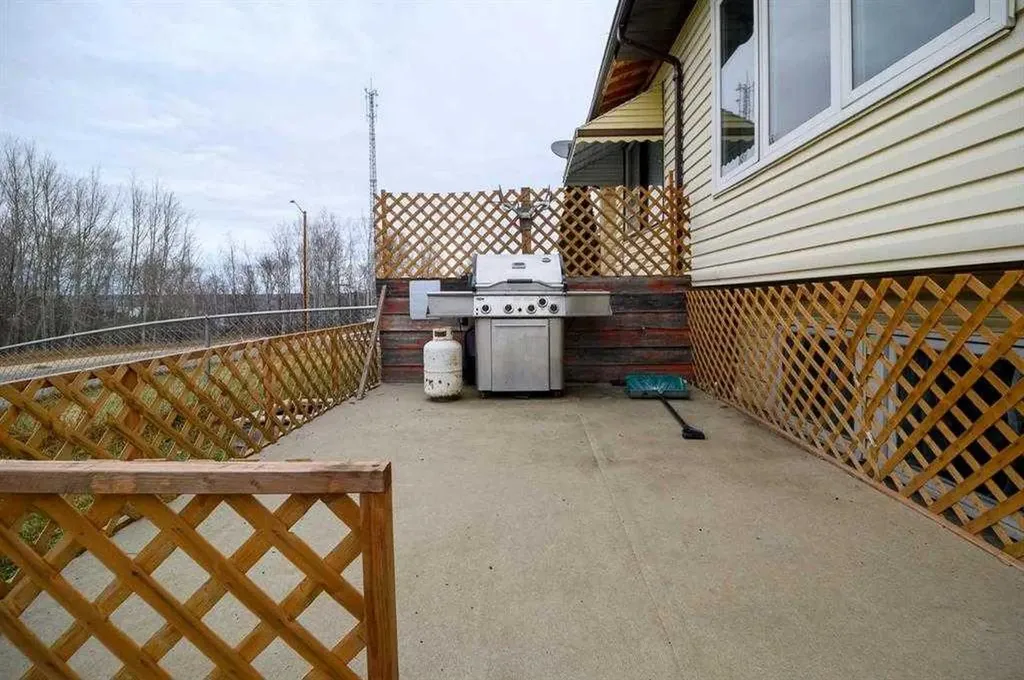 4618 54 Street Athabasca AB T9S 2A2