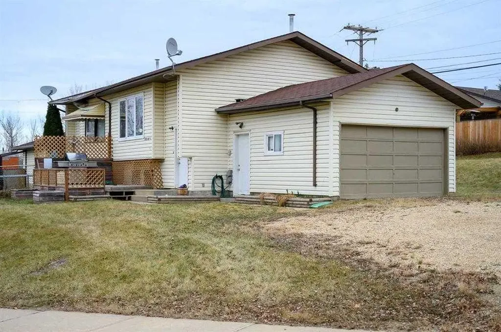 4618 54 Street Athabasca AB T9S 2A2