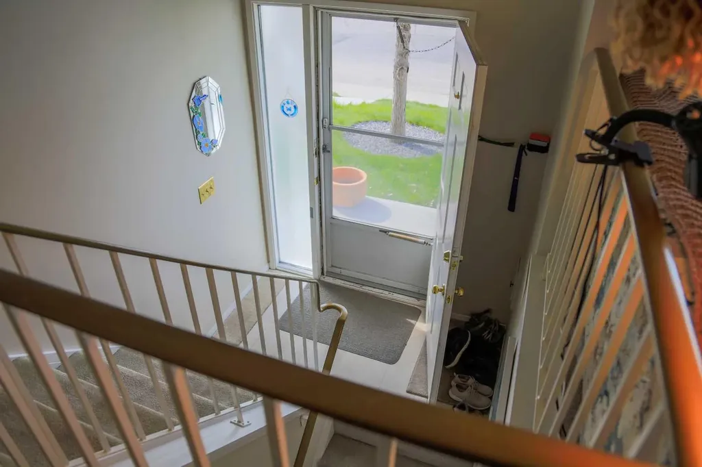 3004 25 Avenue SW Calgary AB T3E0K4