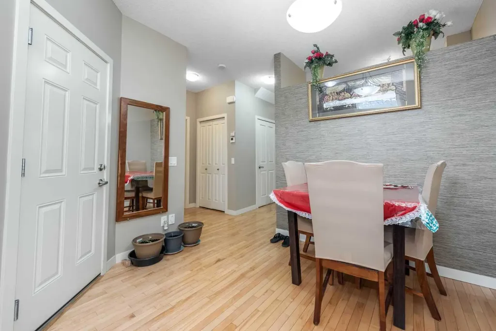 155 Silverado Skies Link SW Calgary AB T2X 0K7