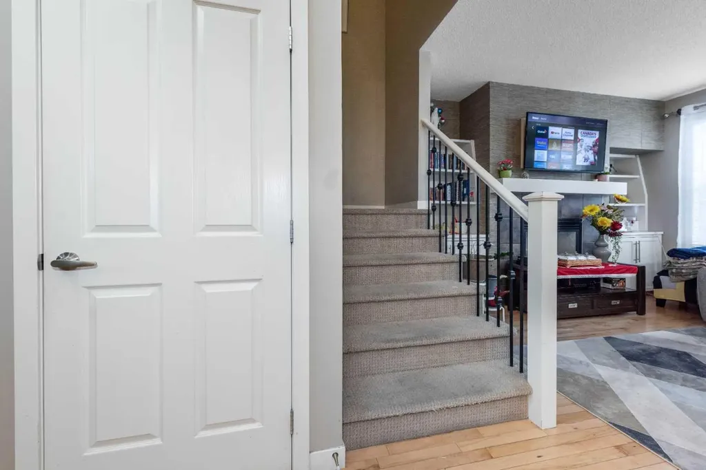 155 Silverado Skies Link SW Calgary AB T2X 0K7