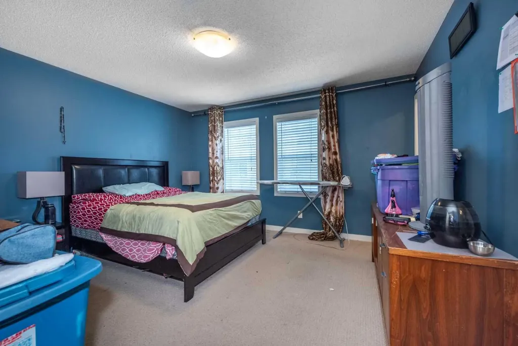 155 Silverado Skies Link SW Calgary AB T2X 0K7