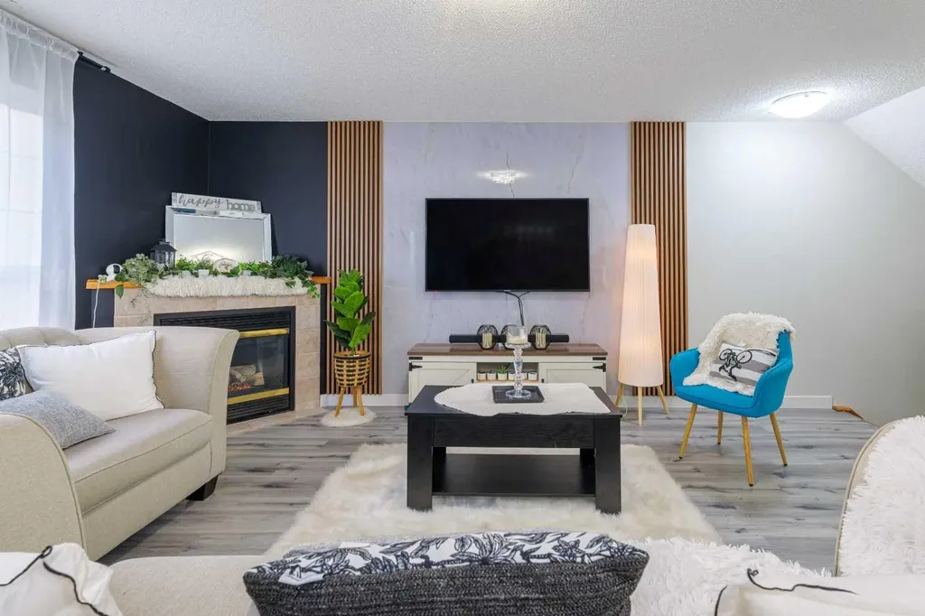13 Mt Aberdeen Manor SE Calgary AB T2Z3N8
