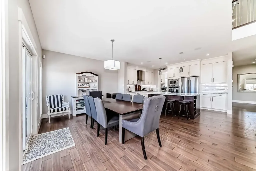 114 Kinniburgh Road Chestermere AB T1X 0S5