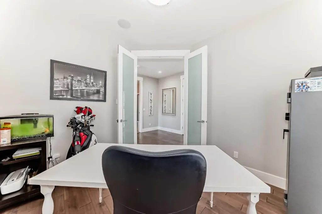 114 Kinniburgh Road Chestermere AB T1X 0S5