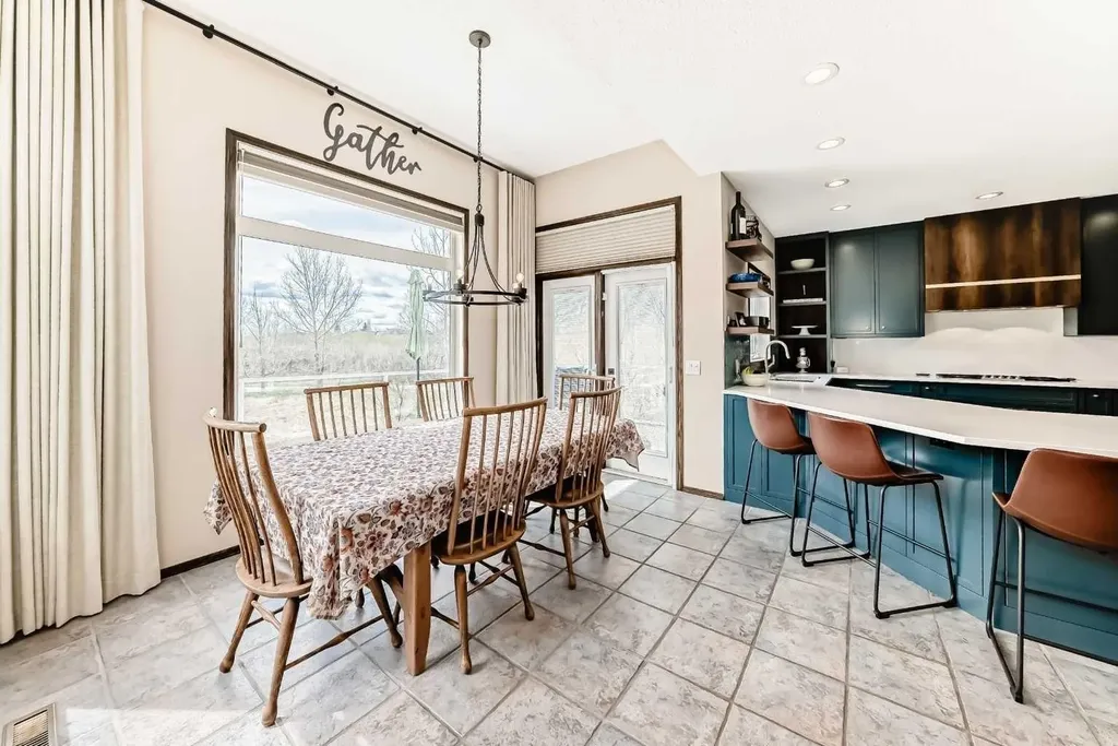 1416 Strathcona Drive SW Calgary AB T3H 4L1