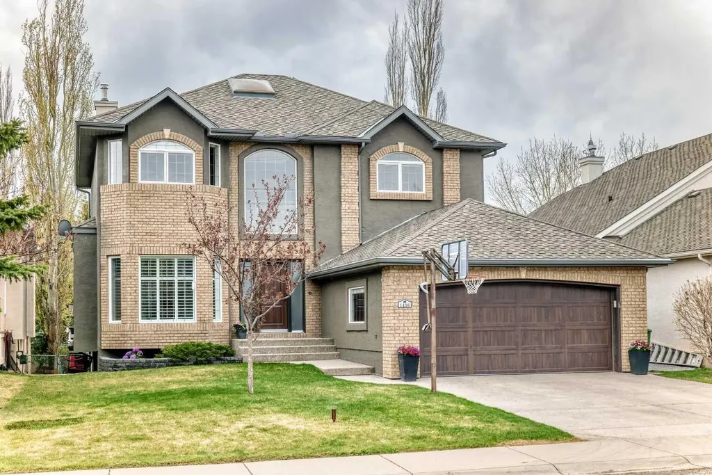 1416 Strathcona Drive SW Calgary AB T3H 4L1