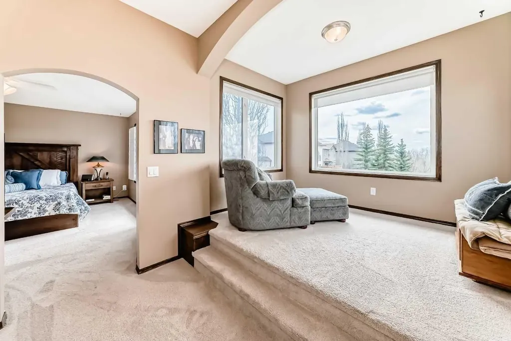1416 Strathcona Drive SW Calgary AB T3H 4L1