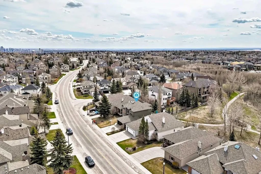 1416 Strathcona Drive SW Calgary AB T3H 4L1