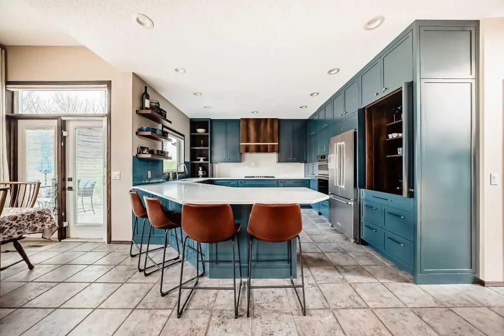 1416 Strathcona Drive SW Calgary AB T3H 4L1