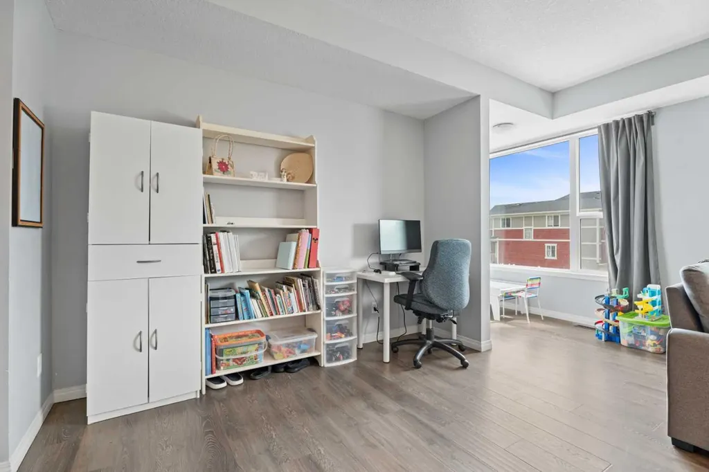 52 Saddlestone Drive NE Calgary AB T3J 0W4