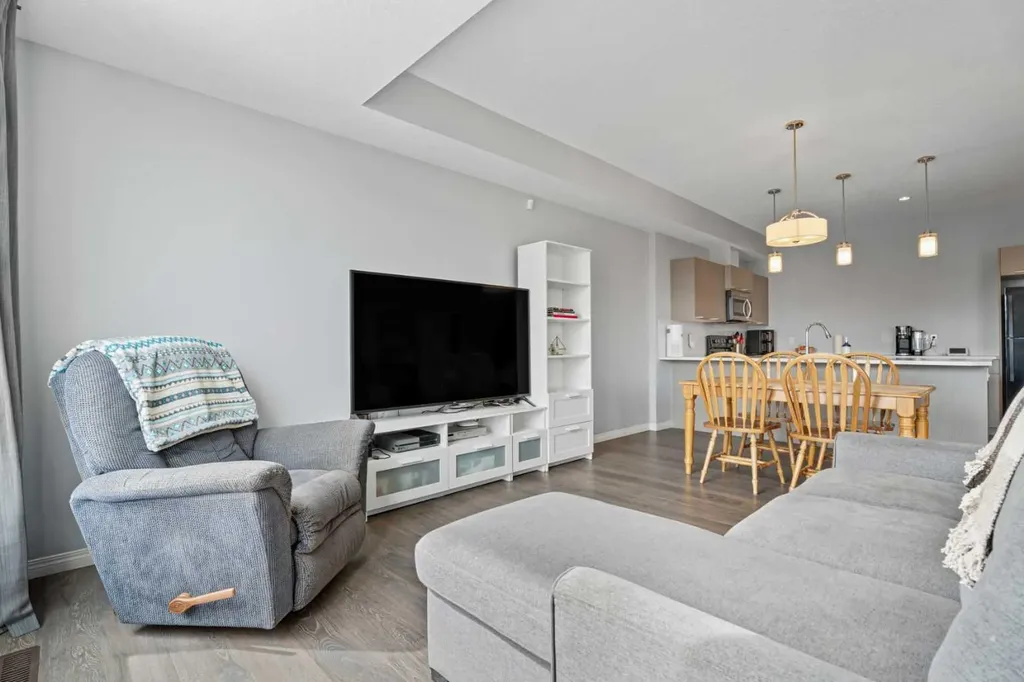52 Saddlestone Drive NE Calgary AB T3J 0W4