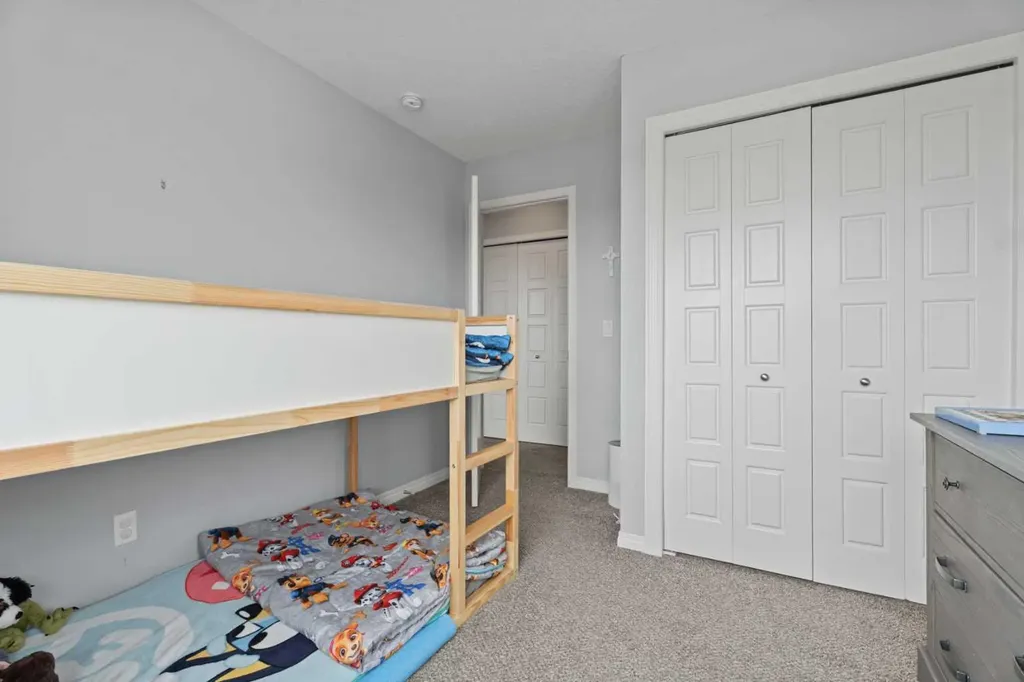 52 Saddlestone Drive NE Calgary AB T3J 0W4