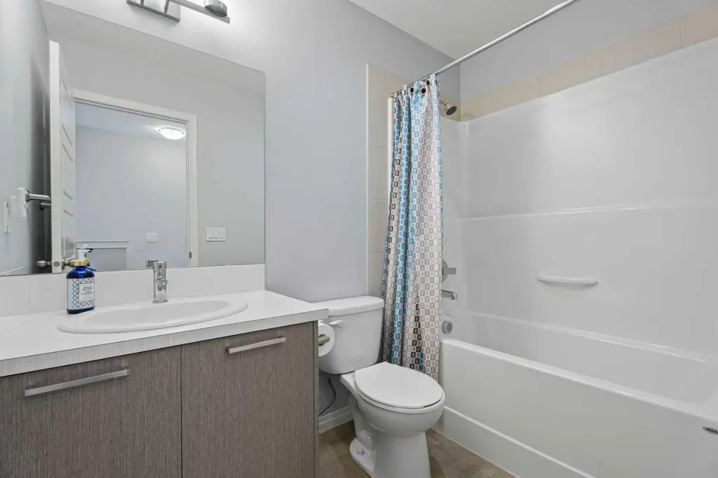 52 Saddlestone Drive NE Calgary AB T3J 0W4