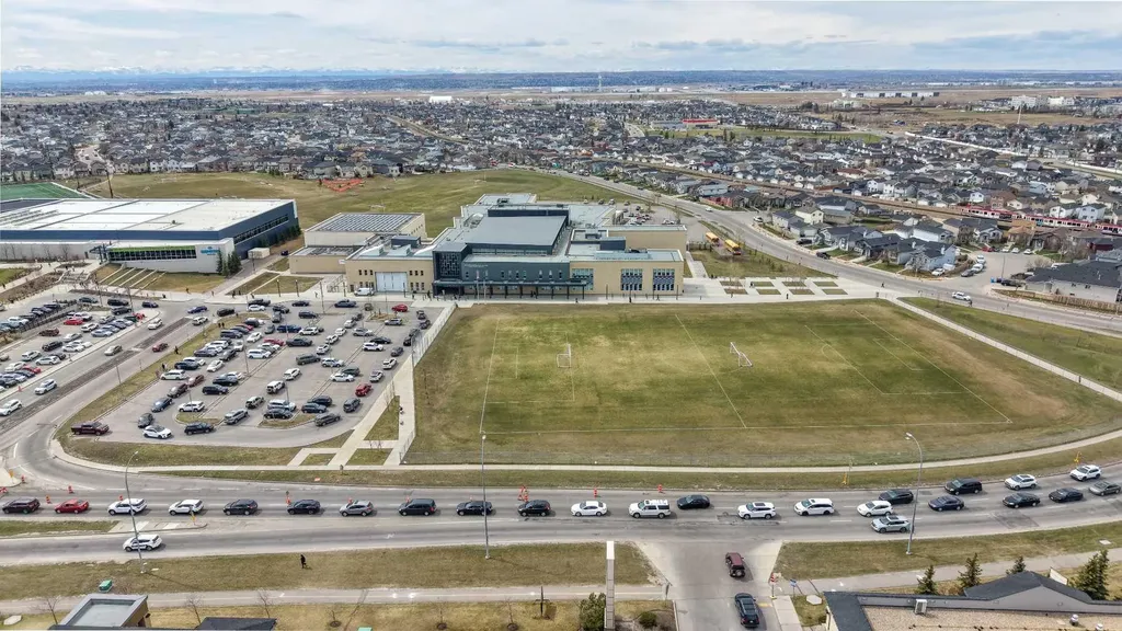 52 Saddlestone Drive NE Calgary AB T3J 0W4