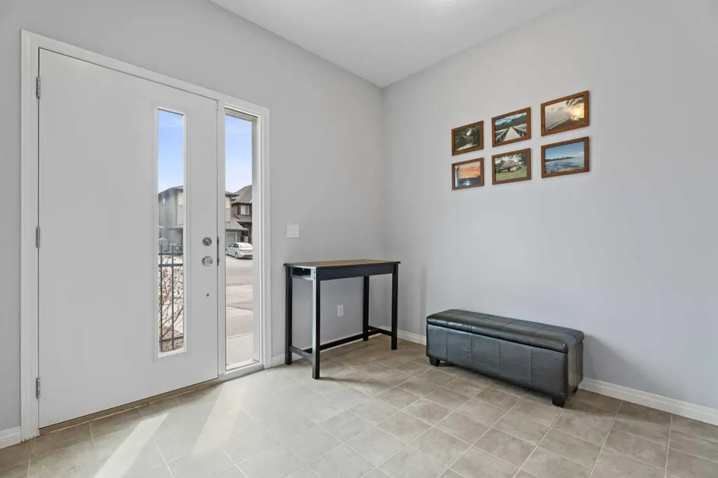 52 Saddlestone Drive NE Calgary AB T3J 0W4